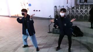 CHASE, LOVELY SCHOOLBOYS. HONGDAE STREET DYNAMIC ENERGETIC BUSKING. 20201109.