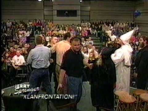 JERRY SPRINGER - KLANFRONTATION FIGHT