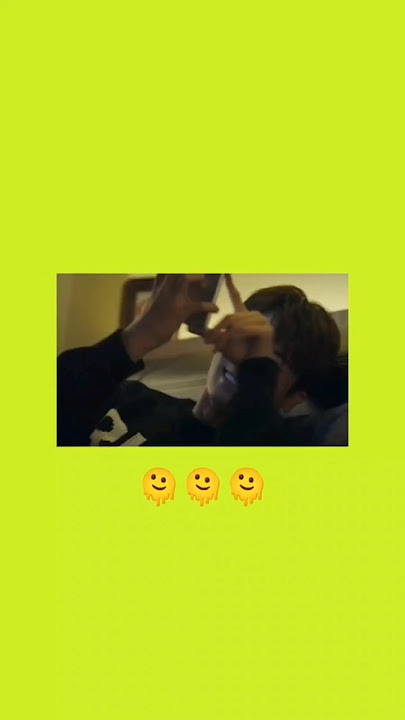 I just think he has a nice voice #marklee #mark #nctdream #nct #asmr #reading #shorts #kpop