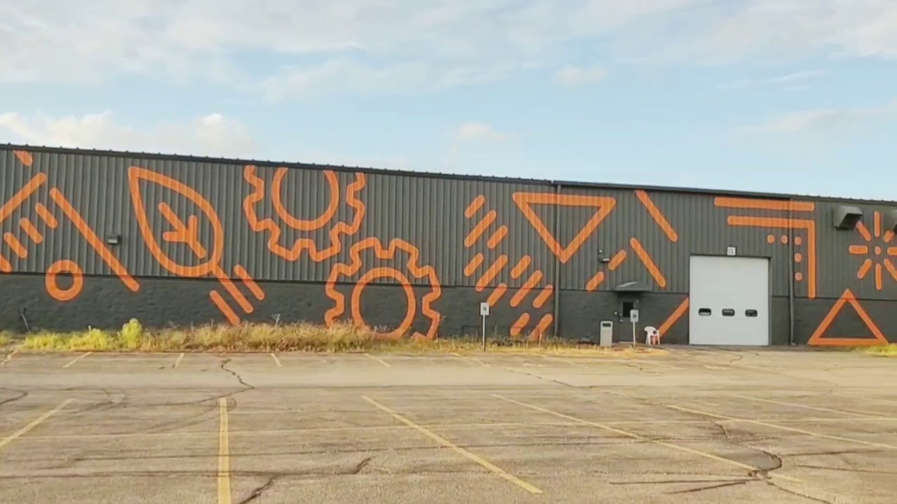 Dez Lezotte + Rocket Industrial Mural