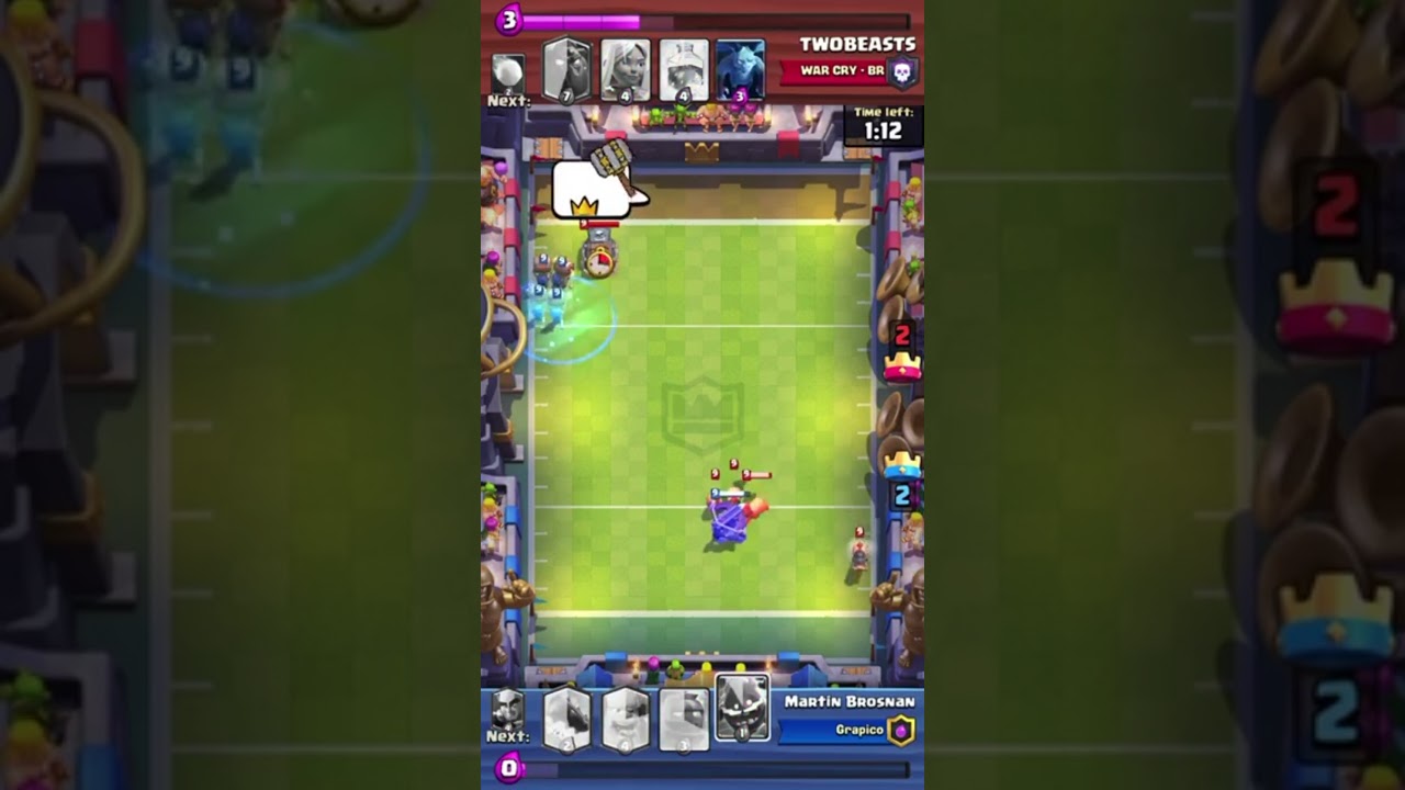 HOW DOES THIS HAPPEN? 😲 - CLASH ROYALE