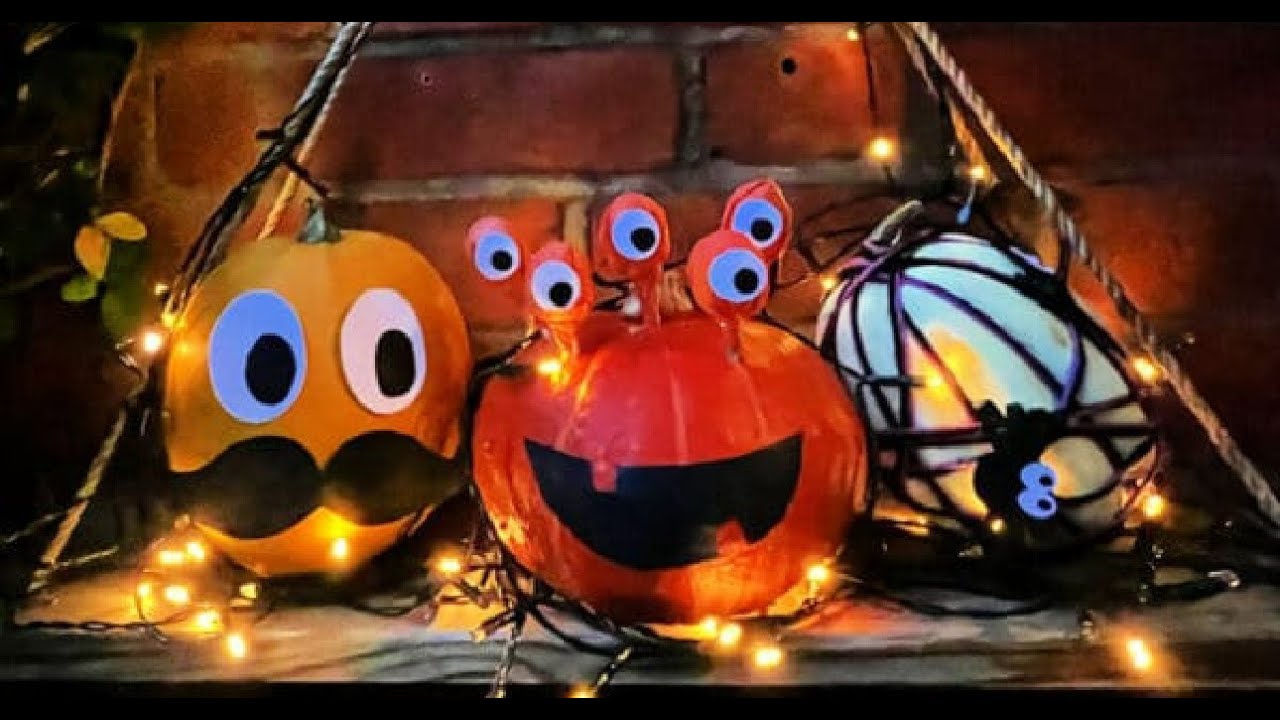 Play: Eat Your Pumpkin: 3 no-carve decorating ideas from Red Ted Art