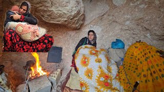 Download Lagu Een ijskoude nacht overleven in een grot ❄️ Iraanse nomadische moeder MP3