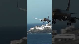 Windy Aproach to runway of Madeira #shorts