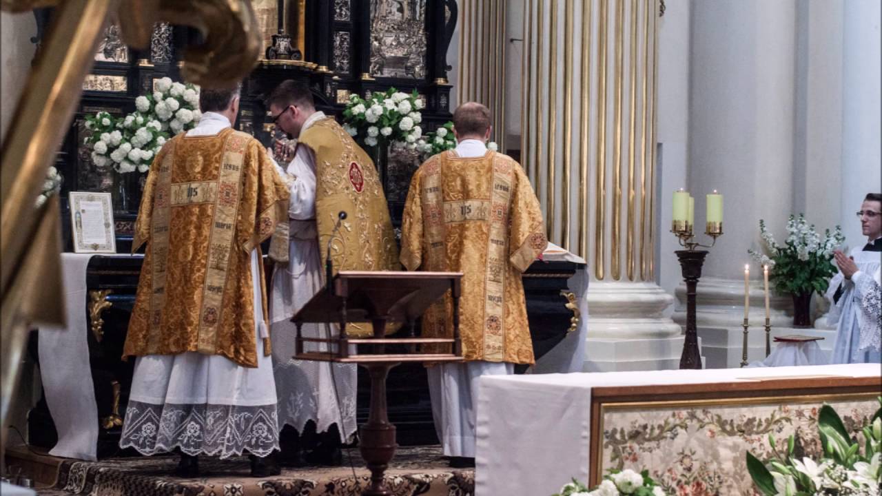 Najświętszą Trójce dwaj Serafinowie