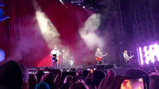 Fall Out Boy: XO (Magic 8 Ball - first live since 2007) | Fenway Park - So Much For Tourdust 8/2/23
