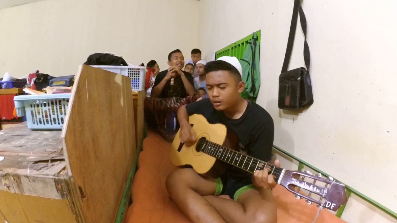 SANTRI GALAU -Pondok pesantren ulumul qur'an