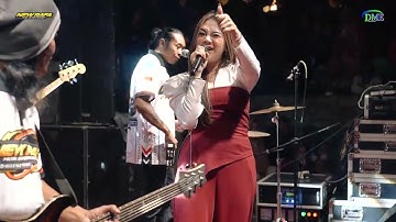 Live in new rafa...SABAR..Aurel Oktavia.. Ds mendek lawang...Rafa audio