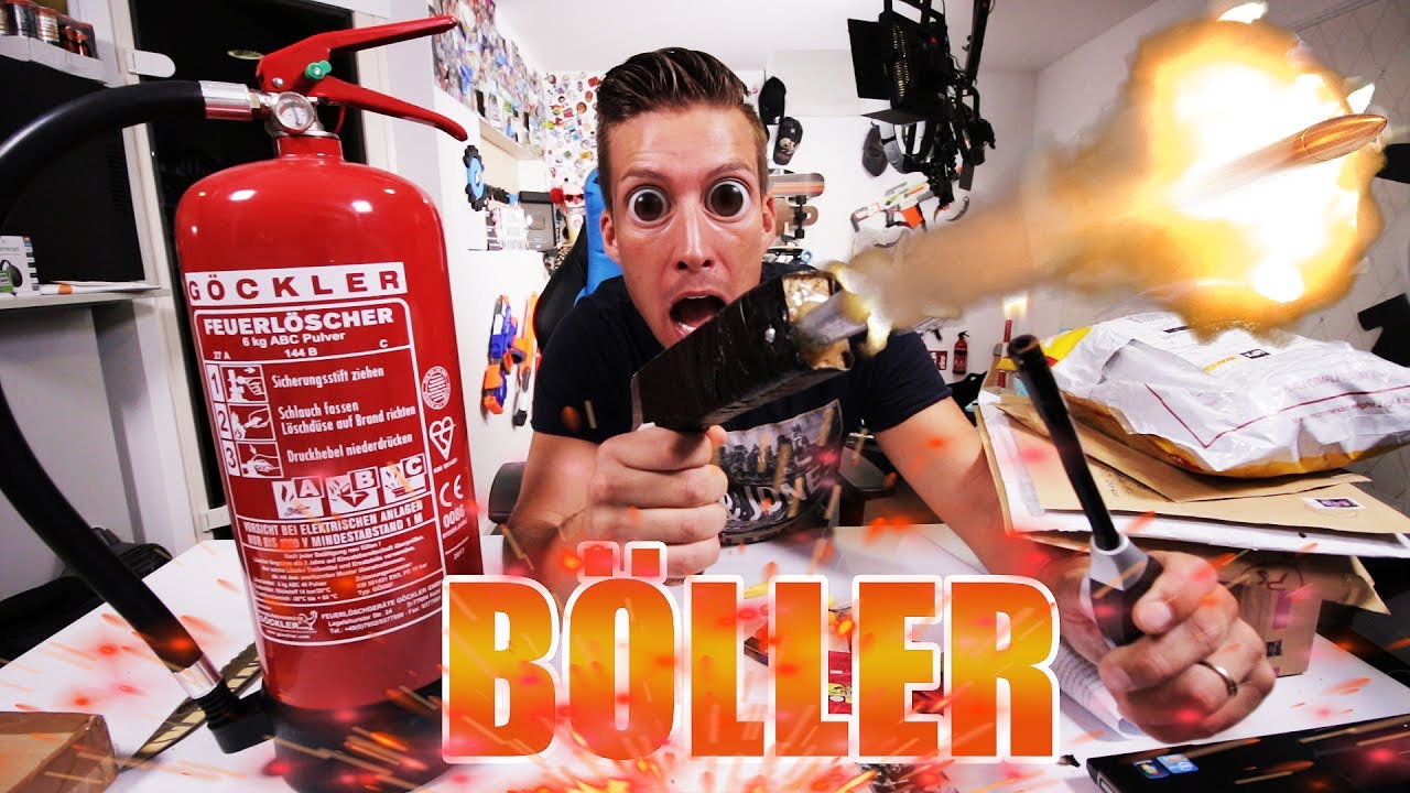 FAN SCHICKT MIR SELBSTGEBAUTE WAFFE | Marco Verzällt #050