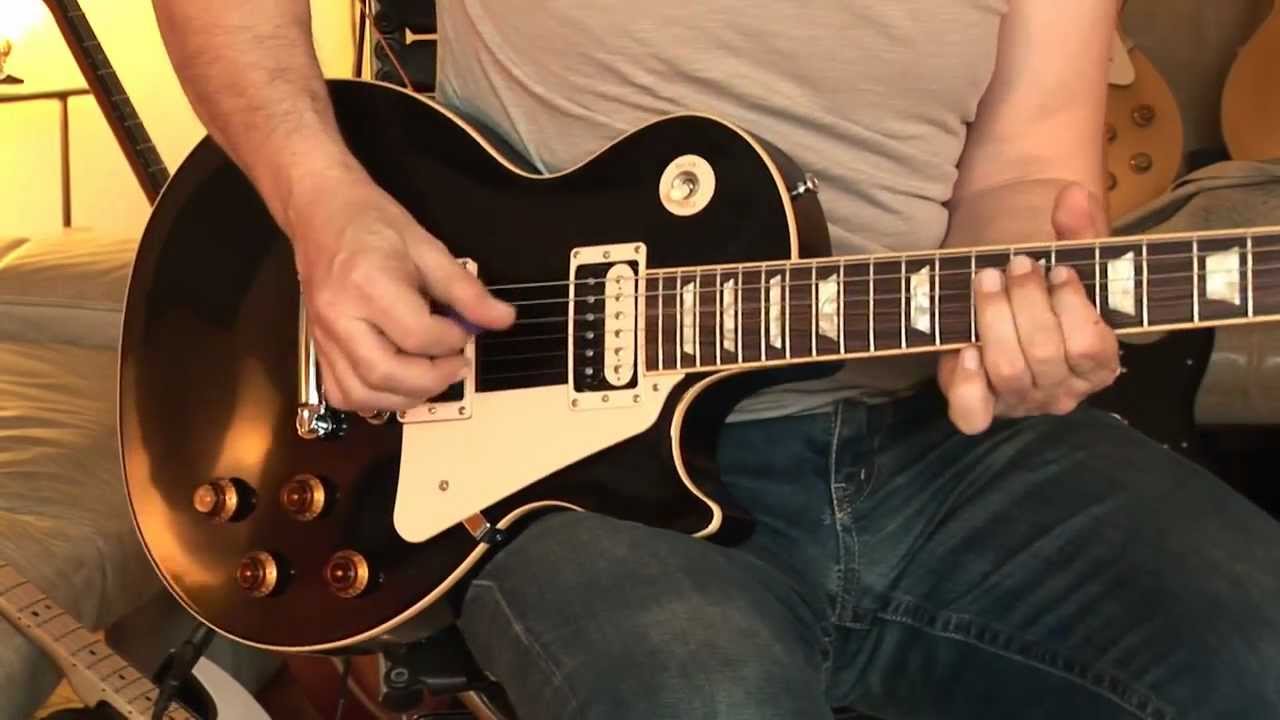 2010 les paul traditional ebony