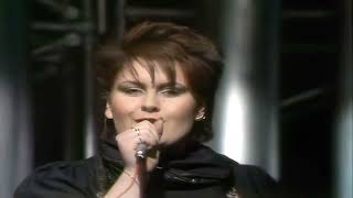 Yazoo - The Other Side Of Love (Top Of The Pops 09.12.1982) (Hd Remastered)