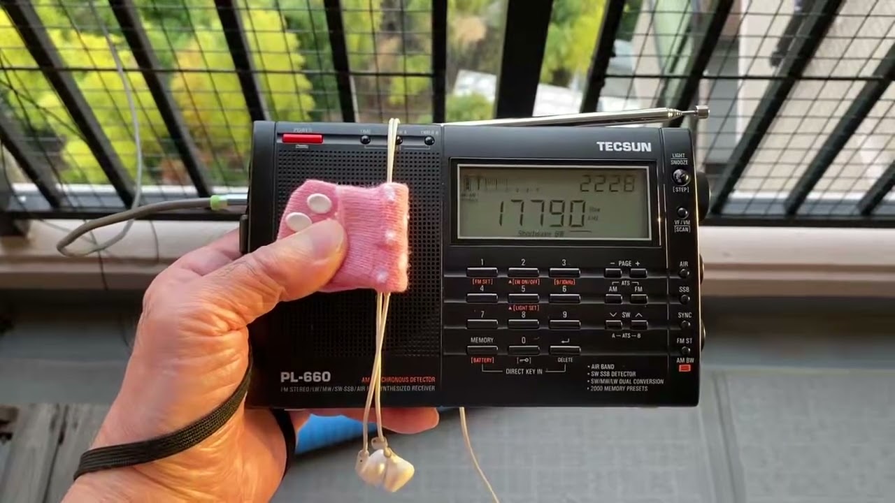 Radio Taiwan International 17790kHz Spanish