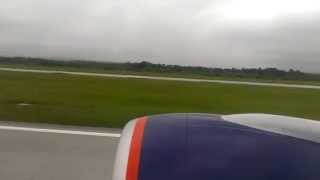 Взлет Boeing 777-300 AFL со Владивостока. Take off from Vladivostok