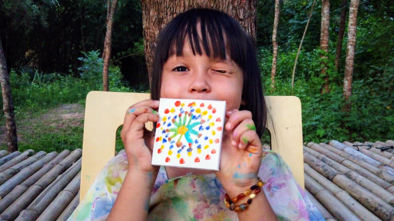 5-year-old kid artist painting a tiny mandala┃Acrylic painting on canvas┃Mia Mai Art