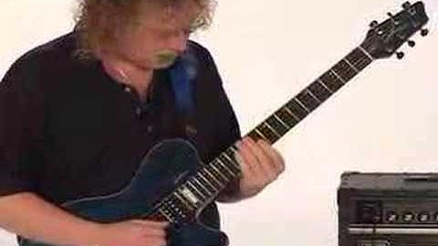 BOSS GT-8 Guitar Multi Effects Processor