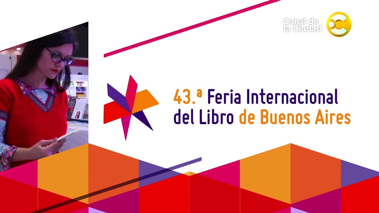 Eugenia Zicavo en el stand de Hotel de las Ideas - Feria del Libro 2017