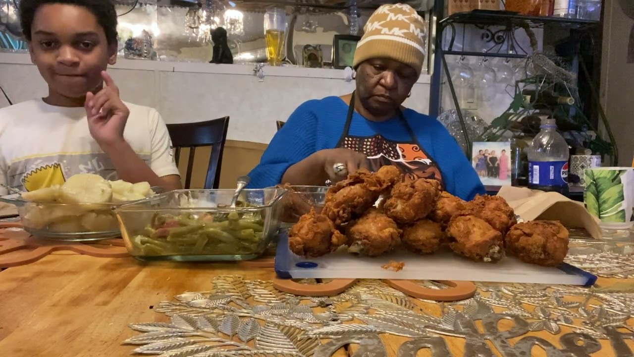 We’re having string beans with potatoes and fried chicken