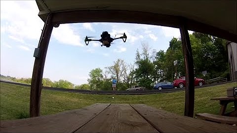 3D Printed Tricopter - Flying Around the Pavilion