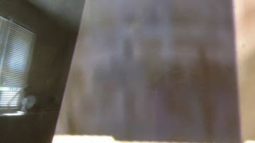 This wall changes to a low res texture every time I move to the side