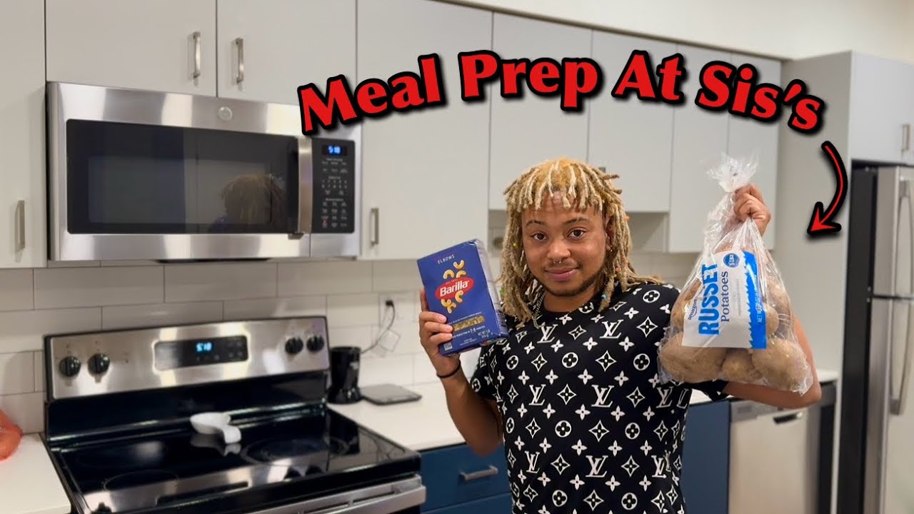 В моем крошечном доме нет полноценной кухни, поэтому я готовлю еду заранее у сестры.