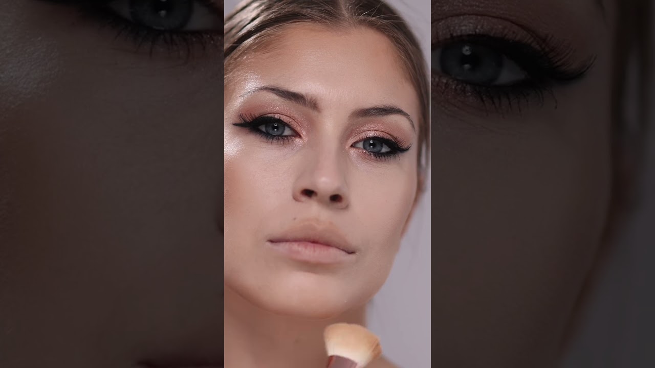 Juicy Lips always completes a stunning Golden Rose makeup!✨