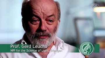 Quantum physics - tap-proof through randomness