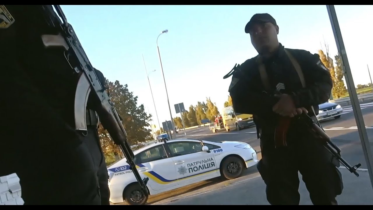 Полиция ловит машину