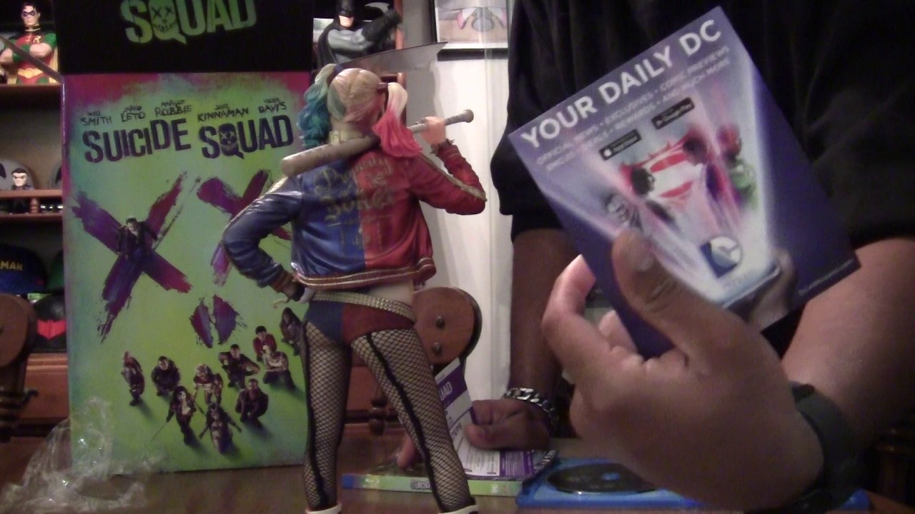 Unboxing Suicide Squad (AmazonExclusive) (Harley Quinn Figurine