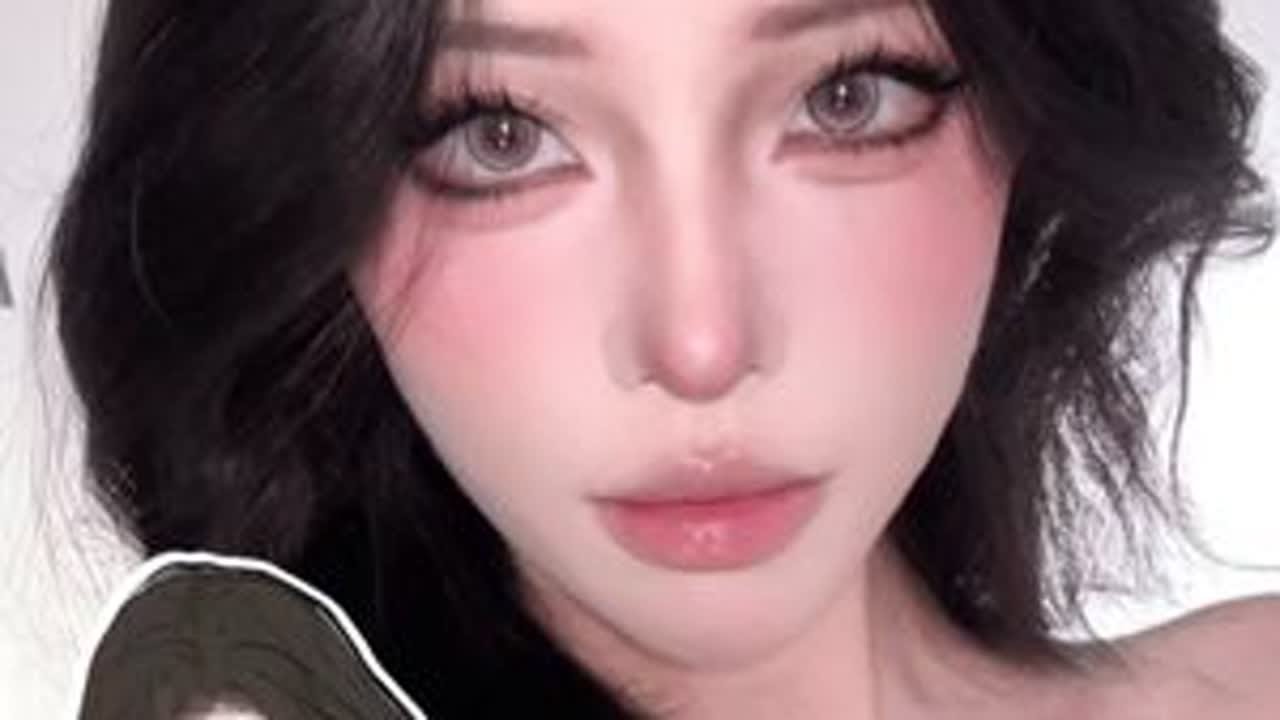 新手详细讲解版全妆跟练 | 不愧是古早漫感妆 直接权威换头