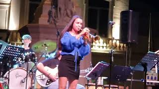 Andrea Motis y la jove Big Band de la Seda jazz