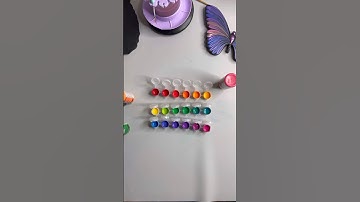 Extended rainbow gradient. A shorter version of my class available on Ranoosabnis.gumroad.com