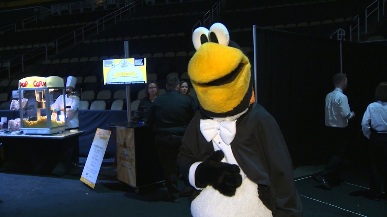 ICEBURGH Pittsburgh Penguins Mascot! YouTube