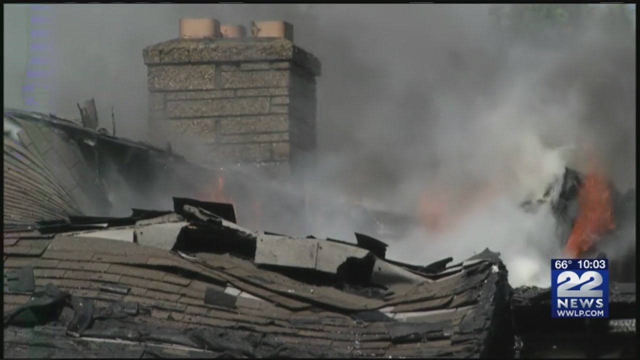 Officials: No injuries reported after Carter Dr. house fire in Chicopee