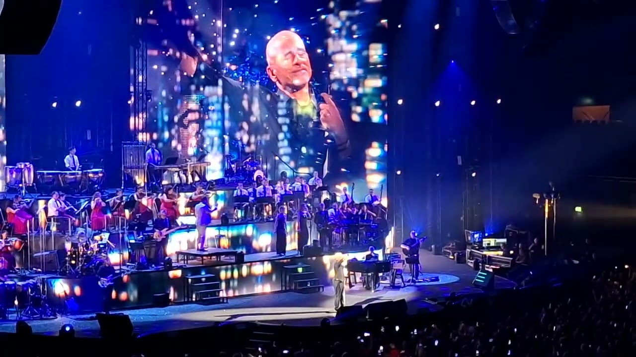 Symphonica in Rosso EROS RAMAZZOTTI 17-10-2025 Ziggo Dome@matbag100 
