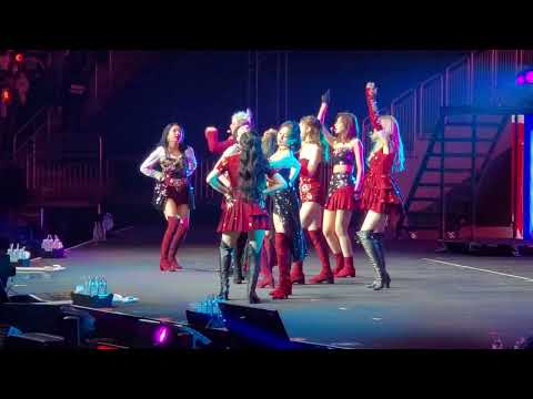 TWICE (트와이스) - UP NO MORE - Fancam[4K] III Tour NY 2022.02.27