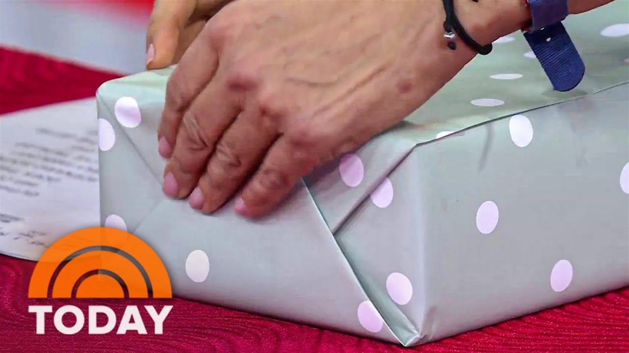 6 Great Gift Wrapping Tips, As Told by a Pro