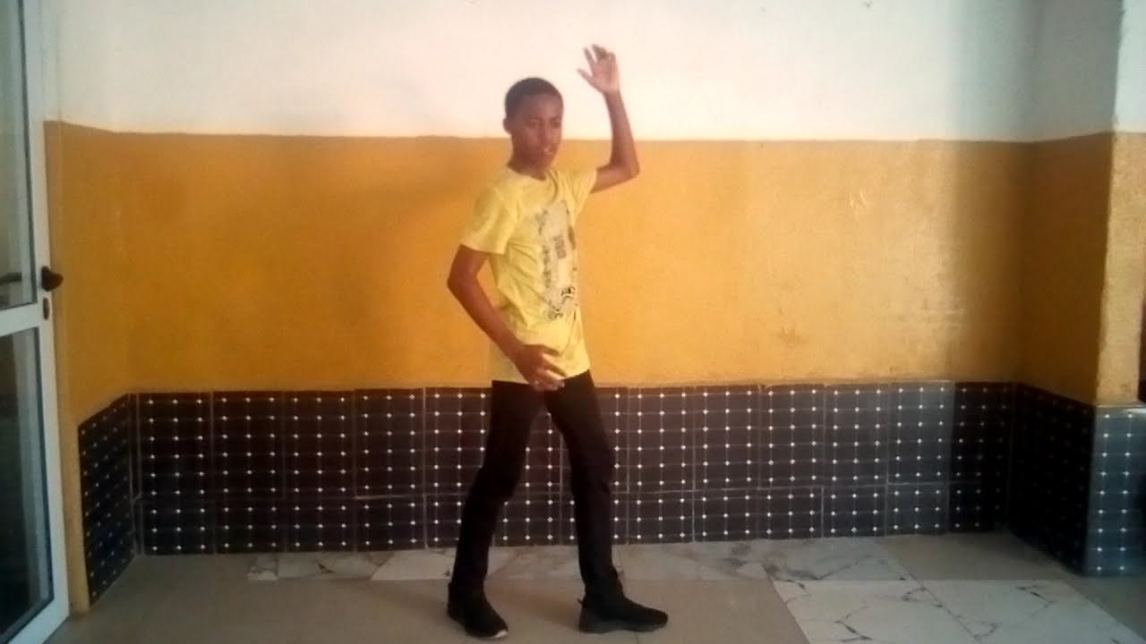 Love On First Sine Animation Dance