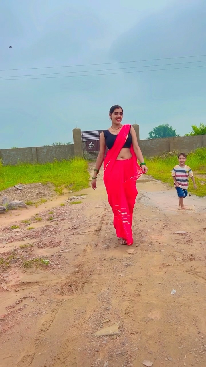 आजा इश्क़ का पेग लगा #shorts #meenu #trending #ytshorts