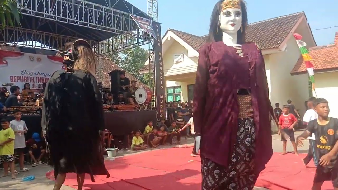 Tari dawangan manggolo mudho 