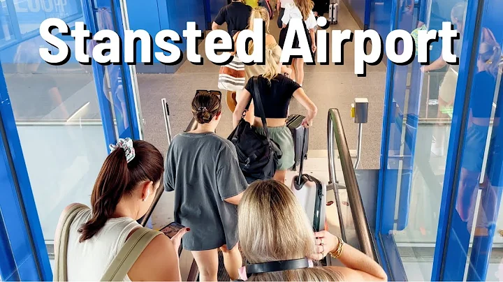 Stansted Airport to London Train 🇬🇧 Immigration and Customs 2023