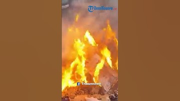 Mahasiswa Demo Indonesia Gelap di Istana Negara saat Pelantikan Kepala Daerah