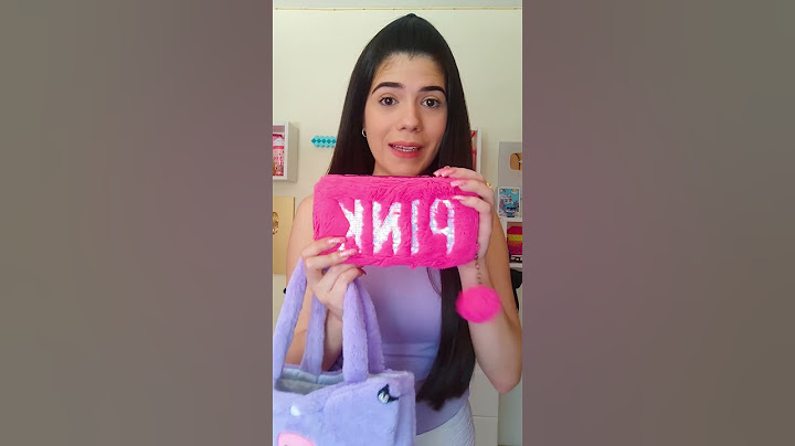 WHAT'S IN MY BAG??? 😱👜🤩 #shorts