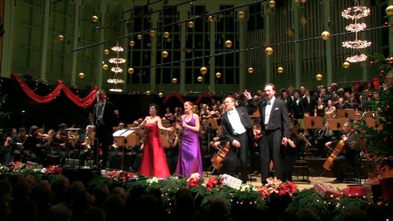 musica viva   Weihnachts-Konzert in der Glocke in Bremen