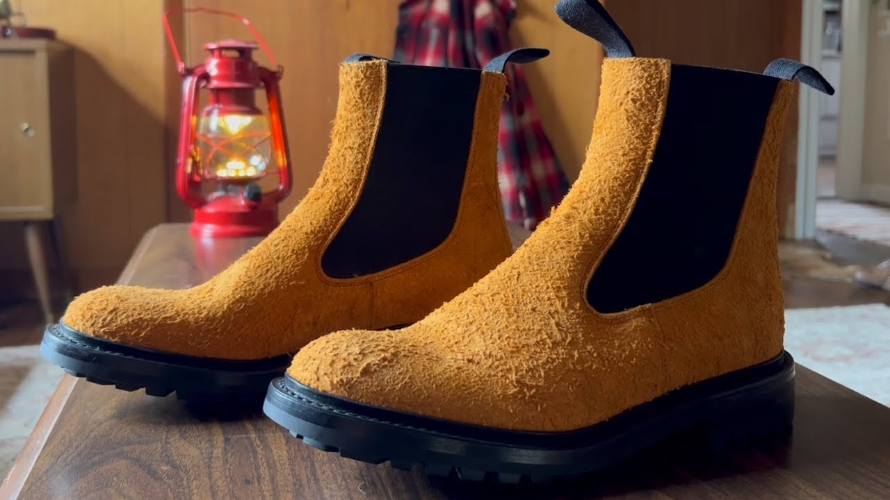 バーバリートレックレザーアンクルブーツ 42 Worth $1,300?) Burberry X Tricker's Chelsea Boots - YouTube