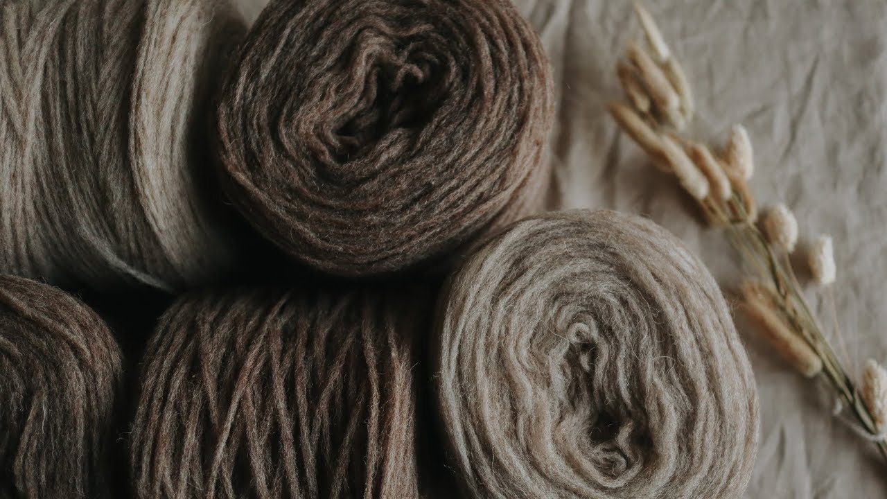 woollentwine fibrestudio podcast - How to Knit With Unspun Yarn