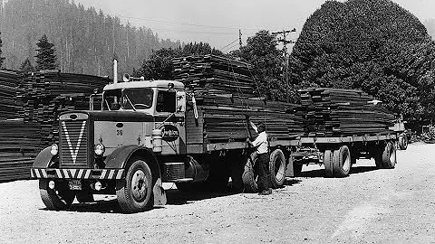 a Rare Mixed load - JB Hunt at James Hardie