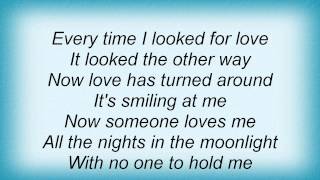 Watch Barry Manilow Its All Behind Us Now video
