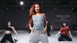 Hwa Sa - Maria / Lia X Tina X Yeji Choreography