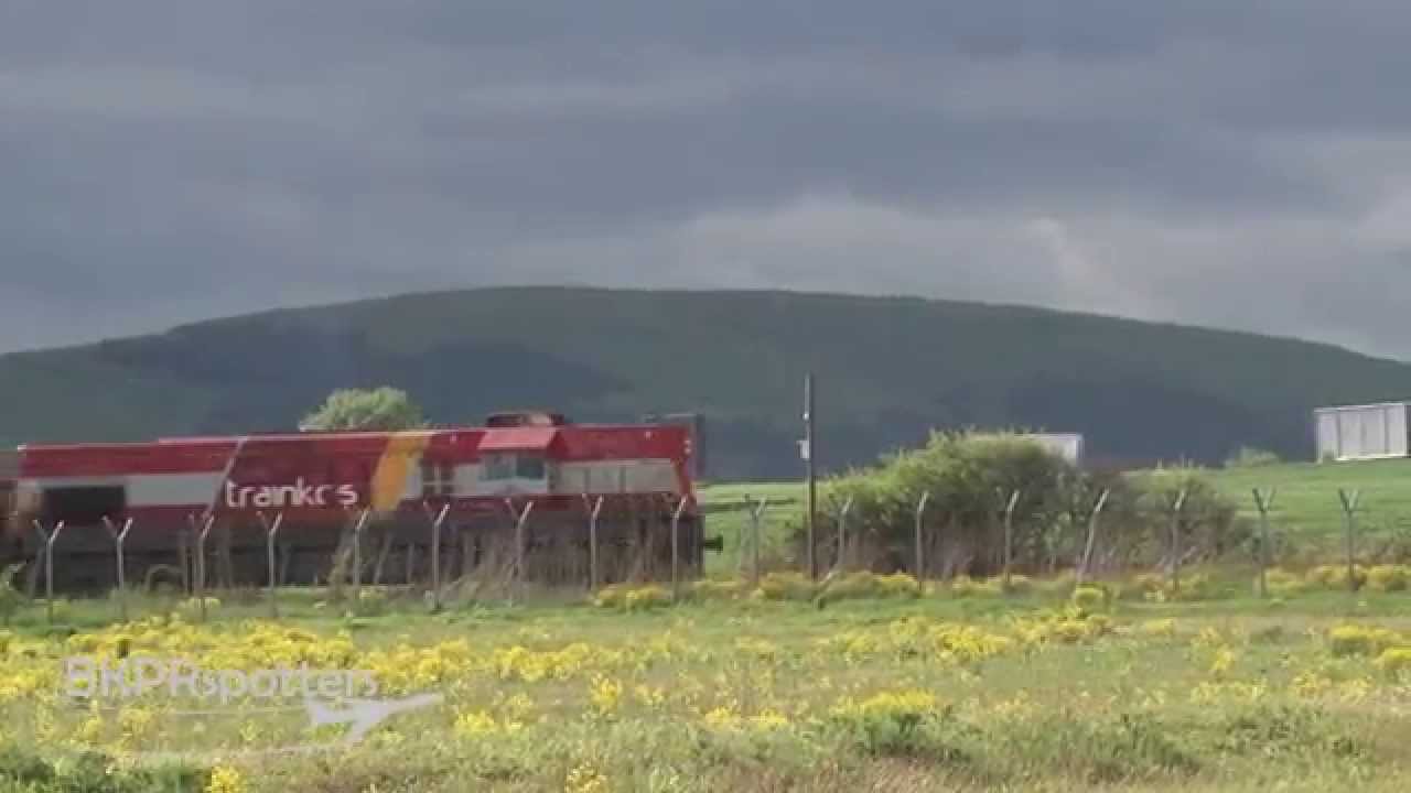 BKPRspotters - Beautiful crosswind landings and takeoffs at BKPR