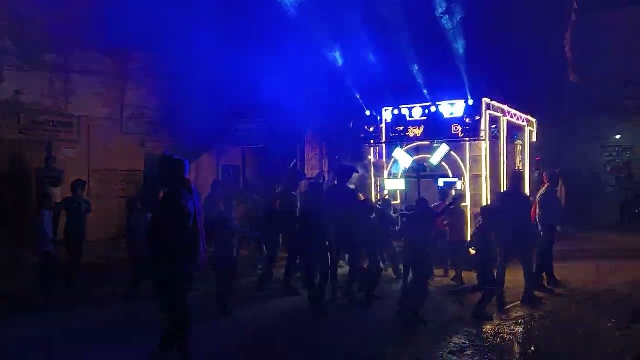 VANRAJ DJ  MATH  4 SHARPHYLIGHT, FOG MACHINE  FIRE MACHINE  4 STROBE LIGHT SILENT DG PIONEER RX3 ST